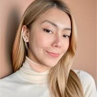 Janin Mendoza's Instagram, Twitter & Facebook