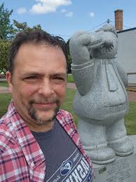 What happened to the Popeye statue in front of the old Allen Canning  offices?