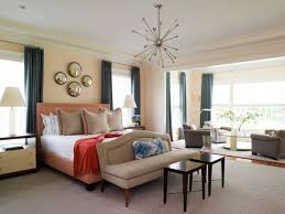 The room where the walls are painted in peach color always will be comfortable and relaxed. Peach Bedroom Ideas And Photos Houzz