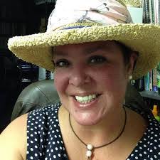 Melanie Hyde's Instagram, Twitter & Facebook