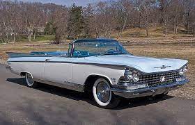 Classic American Cars At Auction Telegraph Old American Cars Buick Cars Buick Electra