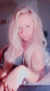 Heidi Warfield's Instagram, Twitter & Facebook