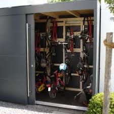 Referenzen Gardomo Garten Design Inspiration In 2020 Gartenschrank Fahrradhaus Fahrradgarage