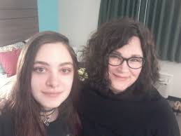 What's missing from this painting?