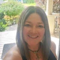 Crystal Rossi's Instagram, Twitter & Facebook