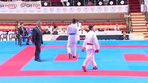 Kübra çalışkan kimdir, hayatı ve biyografisi. Turkiye Umit Genc Ve U21 Karate Sampiyonasi Sona Erdi Son Dakika Spor
