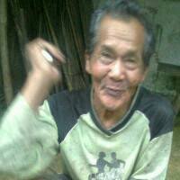 ) am dm bila kau senyum, ku gembira g c bila kau sedih, ku menangis f dm bagai taman rindukan kembang e am ku rindu wajahmu oh sayang ( ezad: Dua Insan Song Lyrics And Music By Ezad Lazim Eva Arranged By Mifo Ayuatong On Smule Social Singing App