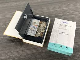 Jssmst Diversion Book Safe with Key Lock, Secrect Hidden Safe Lockboxes for  Home Office Locking Money Box High Capacity, 9.5 x 6.2 x 2.2 inch,  SM-BSKL019 Berlin : Buy Online at Best