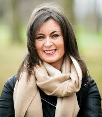 BINGE announces new original series Mix Tape adapted from Jane Sanderson's  hit novel