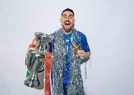 Jul 03, 2021 · jorginho helped chelsea win the champions league last season and has been an important player for an italy team that could yet go all the way at euro 2020, playing almost every minute so far. Chelsea Fans Have Noticed What Euro 2020 Winner Jorginho Has Done Amid Ballon D Or Talk Football London