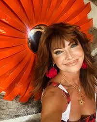 Marla Houston's Instagram, Twitter & Facebook