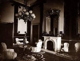 Creepy Interiors Now Victorian Of Course Denotes The Period Of Architecture And Culture White House Interior House Interior Green Rooms