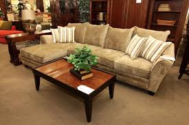 Robert Michael 2 Pc Sectional Colleen S Classic Consignment Las Vegas Nv Www Colleenconsign Com Cozy Living Rooms Cozy Living Decor