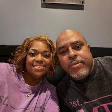 What are good dinner recommendations near Grandy, Outer Banks for fried  shrimp and non-seafood options?