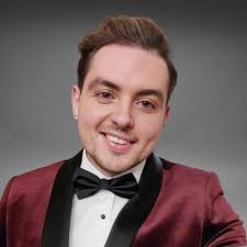 Danielle Kiernan (@D_Kiernan)