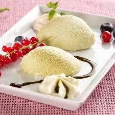 Joghurt Topfennockerl Mit Kurbiskernol Rezept Land Berge Magazin Nockerl Dessert Ideen Rezepte