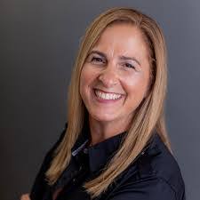 Lori Duncan's Instagram, Twitter & Facebook