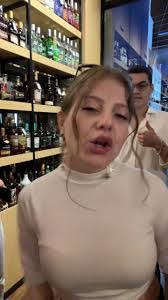 Rebecca Barahona's Instagram, Twitter & Facebook