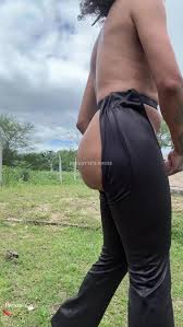 Almiraa68 Webcam Model Profil | xHamsterLive