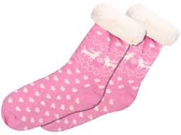 Check spelling or type a new query. Chaussettes Antiderapantes Douces Et Chaudes Taille Unique Pour Femme Et Homme 37 42 Hiver Chausson Pantoufle Norvegienne Pour Noel Boutique En Ligne Ceres