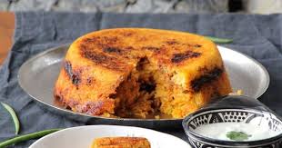 Estamboli Polo Mit Basmati Reis Persischer Reiskuchen Mit Lammfleisch Und Grune Bohnen Nach Traditionellem Rezep Rezepte Persische Rezepte Lebensmittel Essen