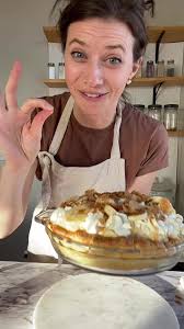 Crispy Puff Pastry Banana Cream Pie 🥧 🍌