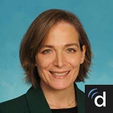 Andrea Lease's Instagram, Twitter & Facebook