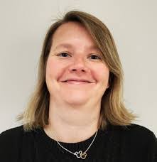 Heather Prentice's Instagram, Twitter & Facebook