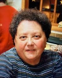 Bobbie Collett's Instagram, Twitter & Facebook