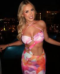 Shelby Renee - Free pics, galleries & more at Babepedia