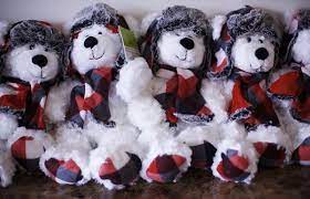 Kay Jewelers Christmas Bear 2021 Man Store Team Up For Massive Teddy Bear Haul Video Business Victoriaadvocate Com