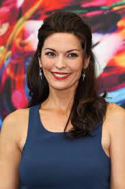 She has very attractive body measurements and she posed for men's magazine maxim in 2004. Alana De La Garza Criminal Minds Beyond Borders Photocall 07 Gotceleb