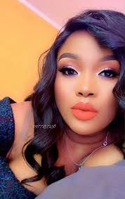 Debra Grainger's Instagram, Twitter & Facebook