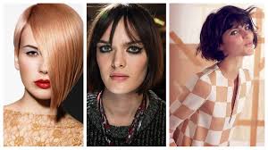 Tagli Di Capelli A Caschetto Corto Mosso Scalato Con Frangia