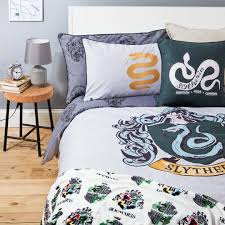 I made the harry potter hogwarts common rooms in acnh~ ⚡️🦁🐍🦡🦅 it took a very long time haha. Harry Potter Fans Can Now Buy Hogwarts Themed Bedding From Primark For Magical Naps And Prices Start At 6 The Irish Sun