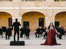 Line mørkeby, carsten svendsen, marie dalsgaard, david danholt, petrea søe. Tix Wins Arets Spellemann The Norwegian Grammy For Artist Of The Year 2020 Wiwibloggs