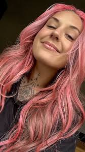 Blush tones, bombshell vibes & 150g of perfectly custom-colored extensions  🌸🔥, Custom color @lvl7salon , Install @signed_bysasha , #yychair  #yycextensions #yychaircolorist #yychairgoals #yychairlove ...