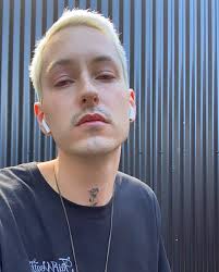 SAINT ✨ (@maxwell.saint) · Instagram 照片和视频