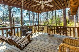 Our price guarantee means if you find a cheaper rate elsewhere within 24 hours of booking, we'll refund the difference! Luxury Cabins Lake Martin Alabama Lake Houses