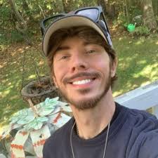 Roxanne Hope Randall (@HeyRoxanne1)