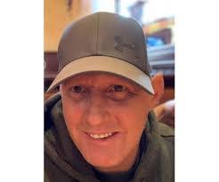 Justin Eaves's Instagram, Twitter & Facebook