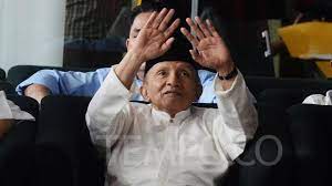 Aksi demonstrasi semakin marak dilakukan, terutama saat soeharto terpilih kembali sebagai presiden untuk kali ketujuh pada sidang umum mpr yang. Amien Rais Dan Catatan Kritik Kontroversialnya Sejak Reformasi Nasional Tempo Co
