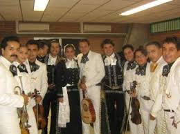 Es la historia de una familia humilde y edilberto «beto» reyes, el jefe de la familia, que repentinamente es nombrado como el presidente de una empresa multinacional. La Hija Del Mariachi Rcn 2006 Mis Novelicas Kdramas Y Mas