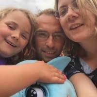 70+ "Edward New" profiles