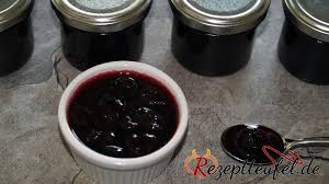 Amarenakirschen Rezept Fur Amarenakirschen Aus Frischen Kirschen Rezept Amarenakirschen Sauerkirschen Kirschen