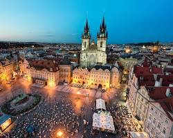 Gambar Prague at Night  Old Town