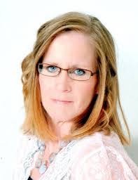 Jessica Schewe's Instagram, Twitter & Facebook