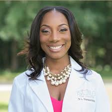 LaShunda Thompson Roberts, Dentist