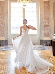 Wir begleiten brautmodenverkäufer bei ihrer täglichen, einfühlsamen arbeit: Creations Of Leijten In 2021 Hochzeitskleid Extravagant Prinzessin Kleid Hochzeit Verfuherische Brautkleider