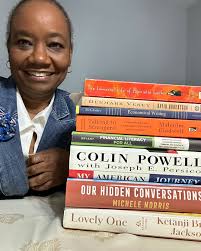 Do you spot your favorite book? 📚 As part of our programming for  #BlackHistoryMonth, members of Invesco's Black Professionals Network (IBPN)  showed off some of their favorite reads. #LifeatInvesco